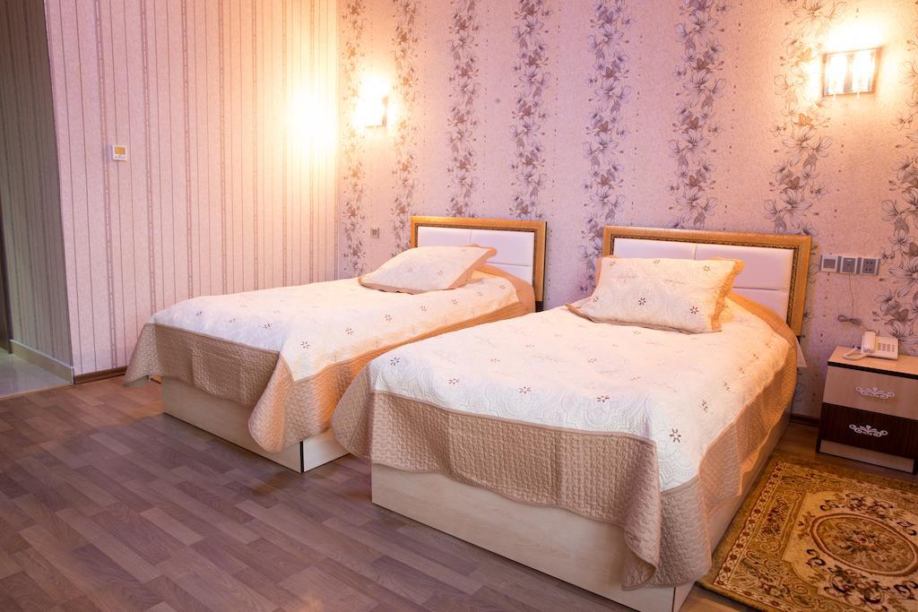 Cinema Boutique Hotel ギャンジャ エクステリア 写真