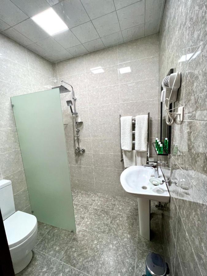 Cinema Boutique Hotel ギャンジャ エクステリア 写真
