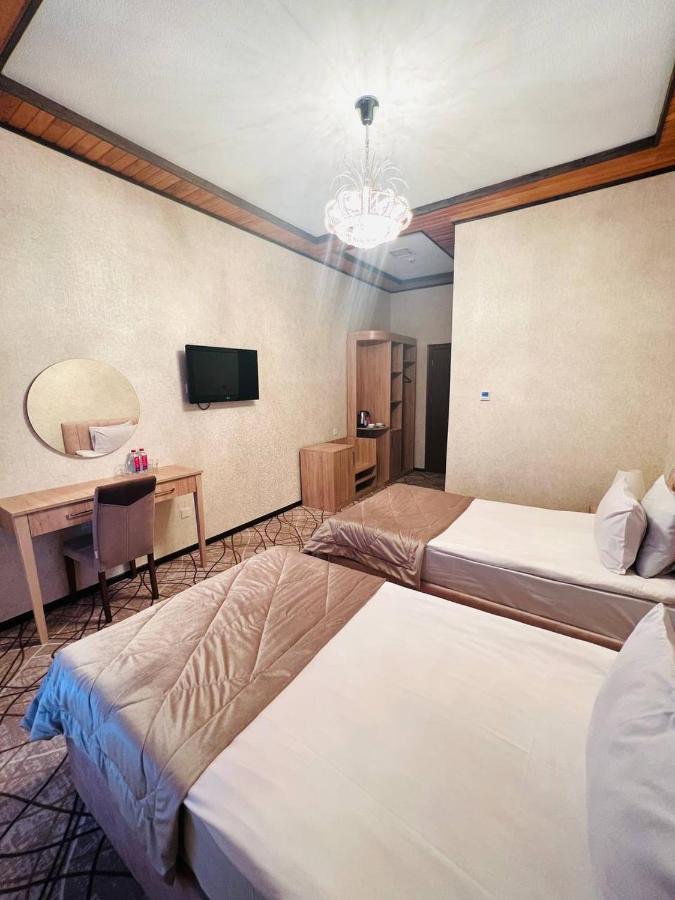Cinema Boutique Hotel ギャンジャ エクステリア 写真